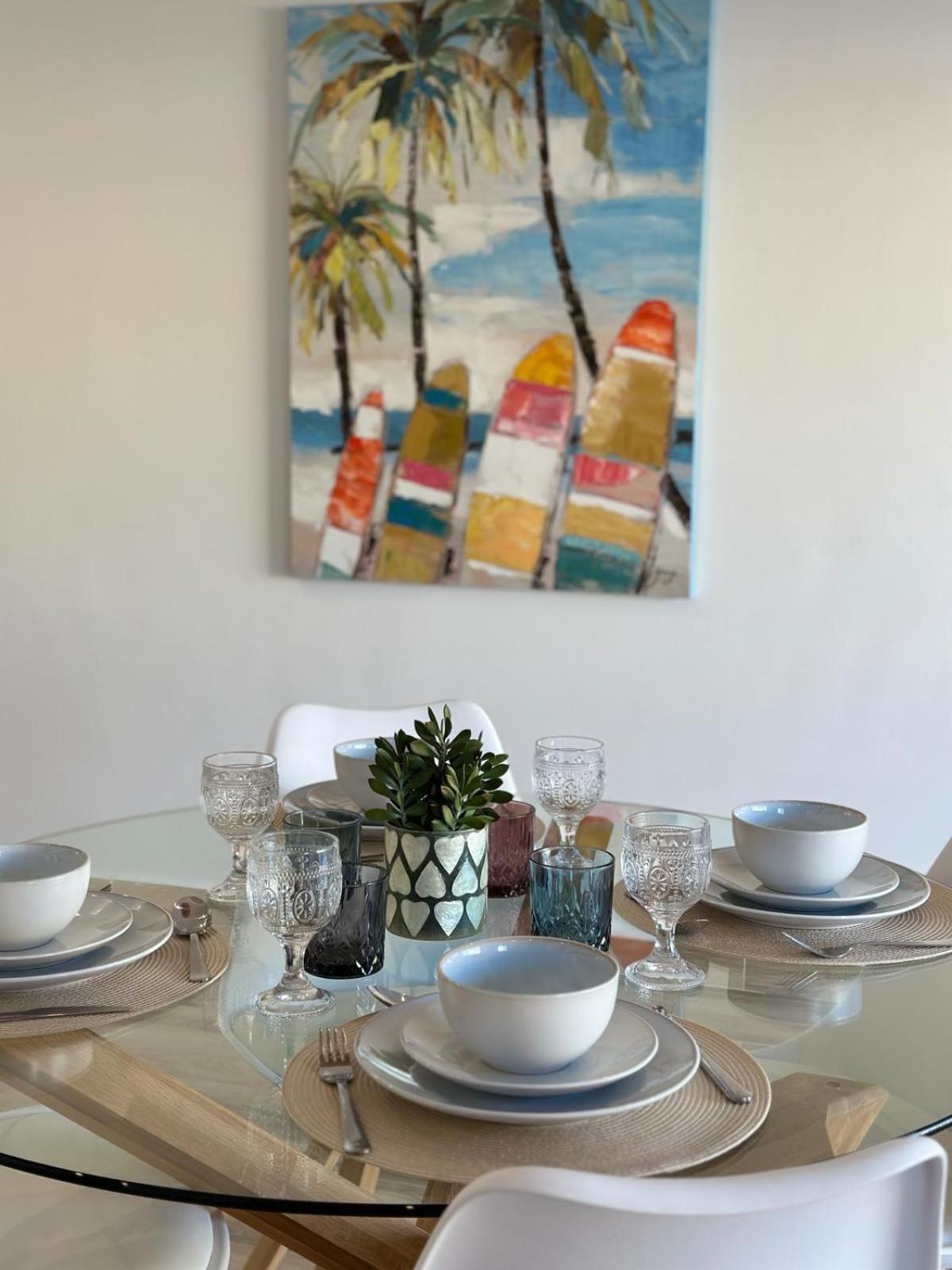 Waterfront 3 Bed Apartment, 90M From The Beach Platja de Larenal Buitenkant foto