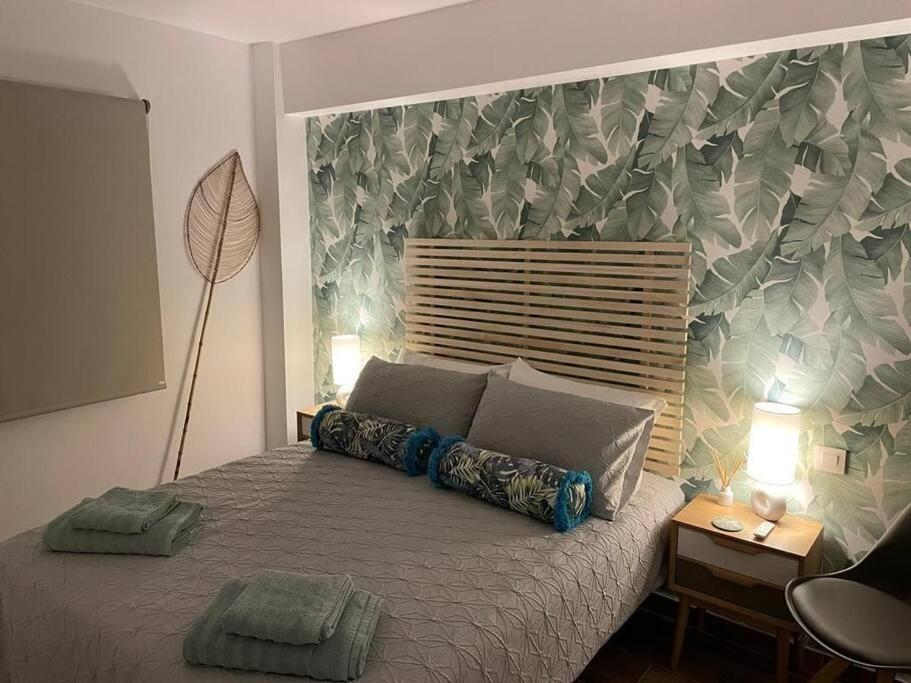Waterfront 3 Bed Apartment, 90M From The Beach Platja de Larenal Buitenkant foto