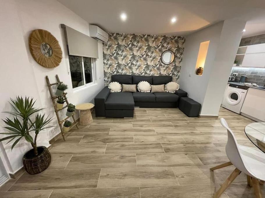 Waterfront 3 Bed Apartment, 90M From The Beach Platja de Larenal Buitenkant foto